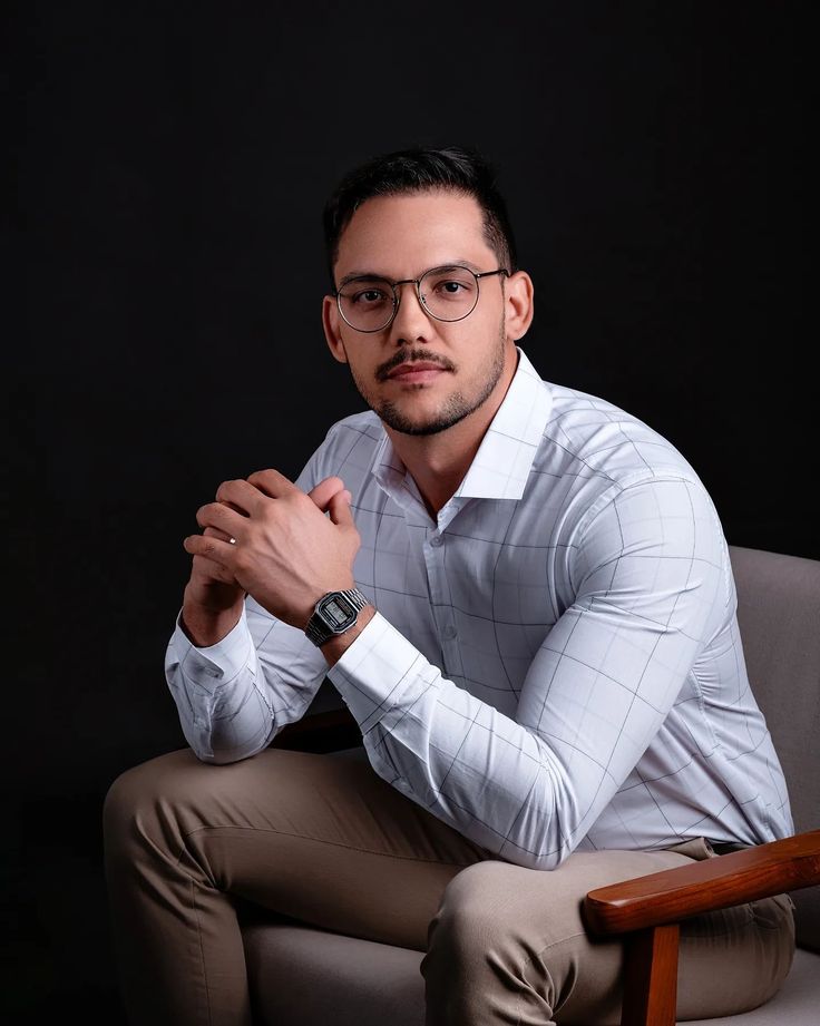 دکــتر احـمد سپهری